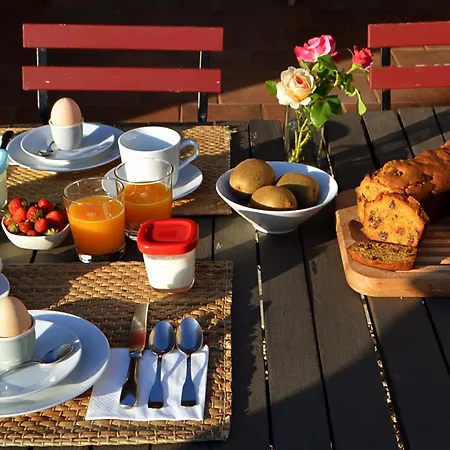 La Des Marronniers Frühstückspension *